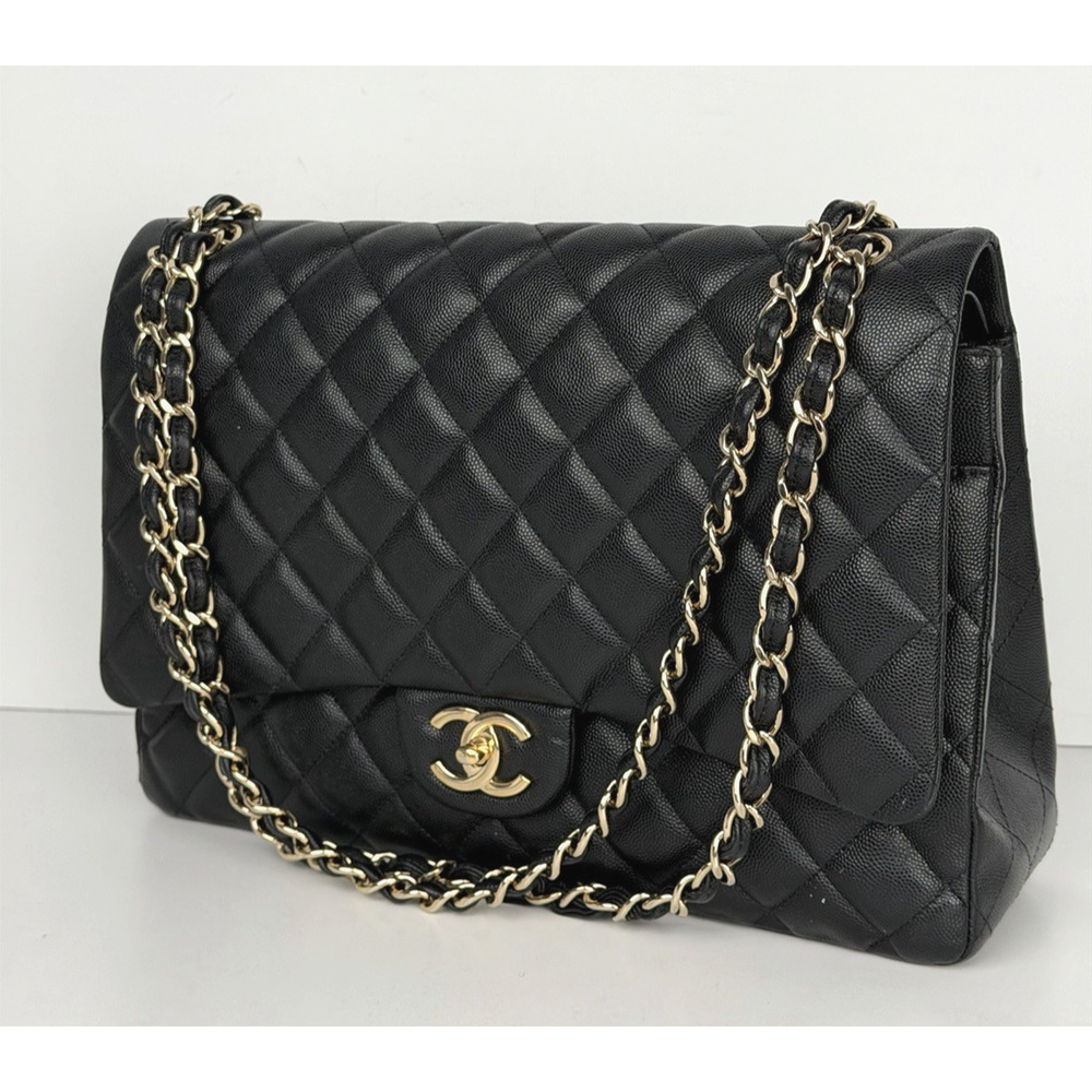 Chanel Classic Maxi Double Flap Bag in Black Caviar Quilted Leather NFC E4
